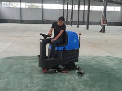 青岛崂山大型仓库购买驾驶式洗地机清洁地面